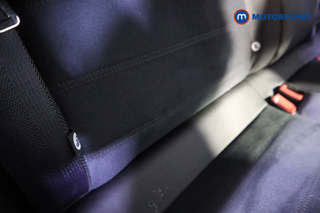 Nissan Juke N-Connecta Manual Diesel SUV - Stock Number (1592259) - 13th supplementary image