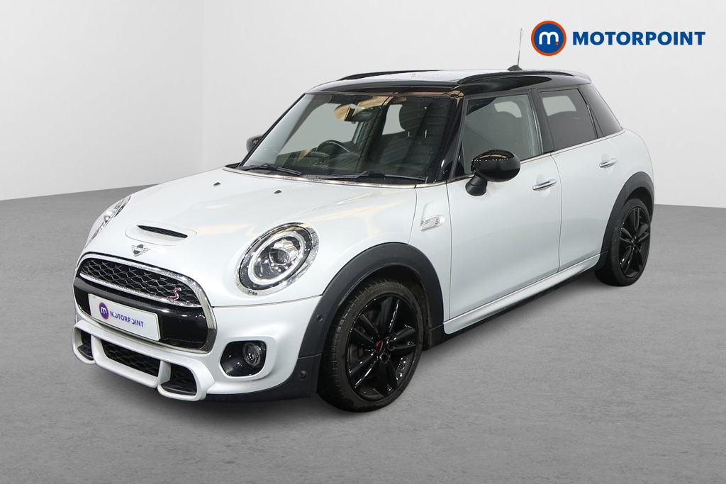 Mini Hatchback Cooper S Sport Automatic Petrol Hatchback - Stock Number (1592381) - Passenger side front corner