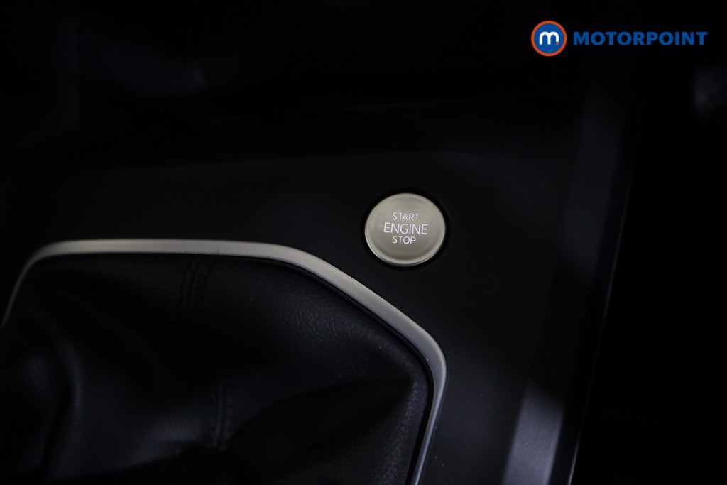 Volkswagen Golf Life Manual Petrol Hatchback - Stock Number (1592499) - 7th supplementary image