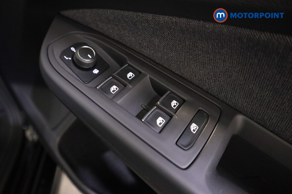 Volkswagen Golf Life Manual Petrol Hatchback - Stock Number (1592499) - 12th supplementary image