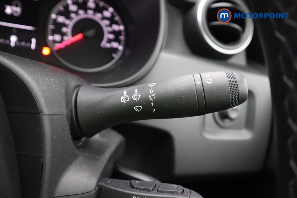 Dacia Duster Comfort Manual Petrol SUV - Stock Number (1592702) - 5th supplementary image