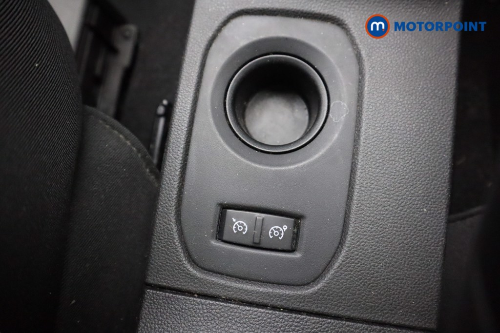 Dacia Duster Comfort Manual Petrol SUV - Stock Number (1592702) - 14th supplementary image