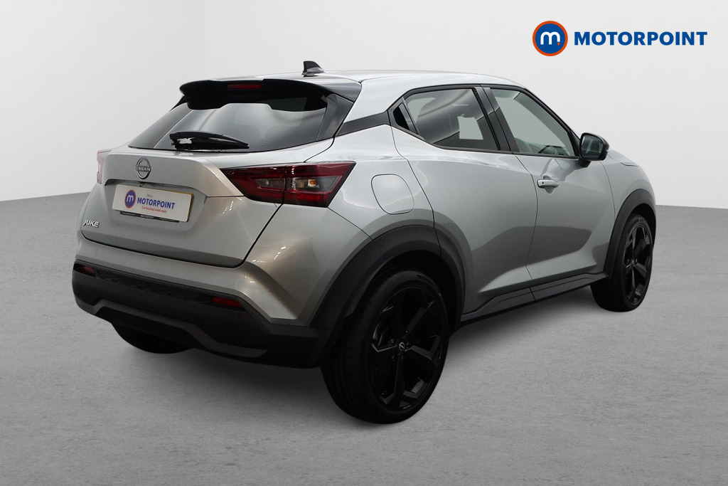 Nissan Juke Tekna Manual Petrol SUV - Stock Number (1592991) - Drivers side rear corner