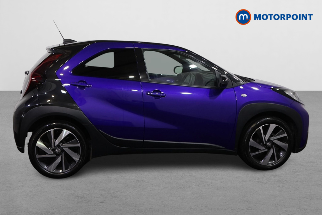 Toyota Aygo X Edge Manual Petrol Hatchback - Stock Number (1593245) - Drivers side