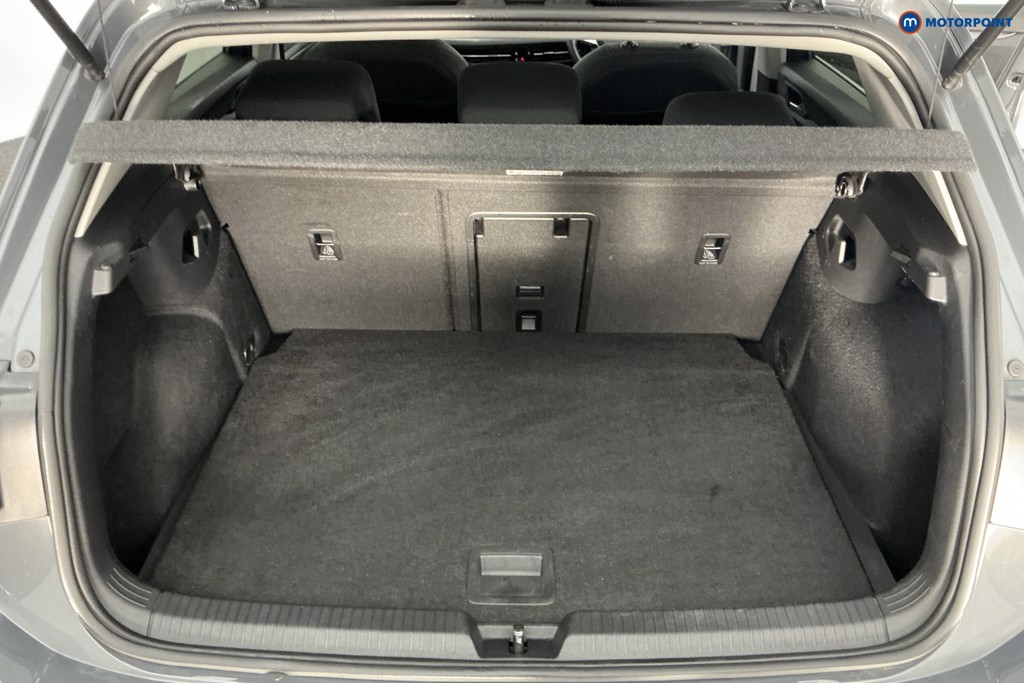 Volkswagen Golf Style Automatic Petrol Hatchback - Stock Number (1593405) - 3rd supplementary image