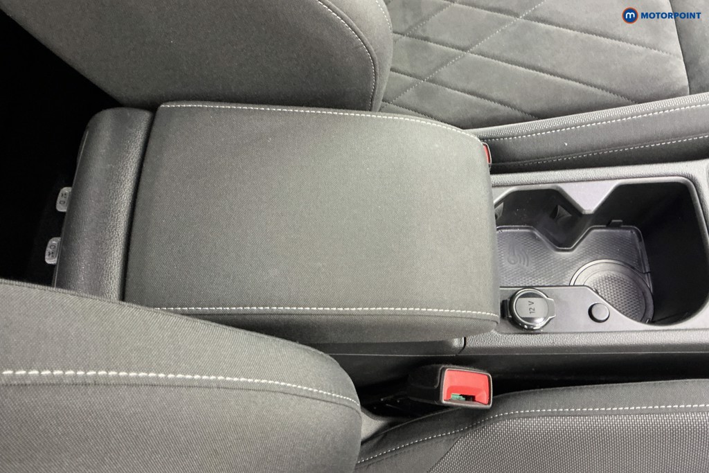 Volkswagen Golf Style Automatic Petrol Hatchback - Stock Number (1593405) - 13th supplementary image