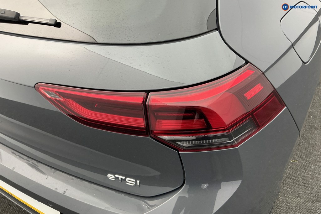 Volkswagen Golf Style Automatic Petrol Hatchback - Stock Number (1593405) - 30th supplementary image