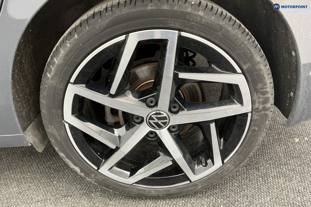 Volkswagen Golf Style Automatic Petrol Hatchback - Stock Number (1593405) - 36th supplementary image