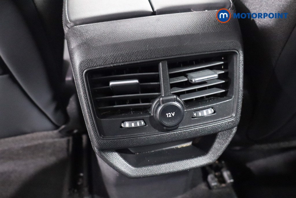 Peugeot 3008 Allure Automatic Petrol Plug-In Hybrid SUV - Stock Number (1593417) - 22nd supplementary image