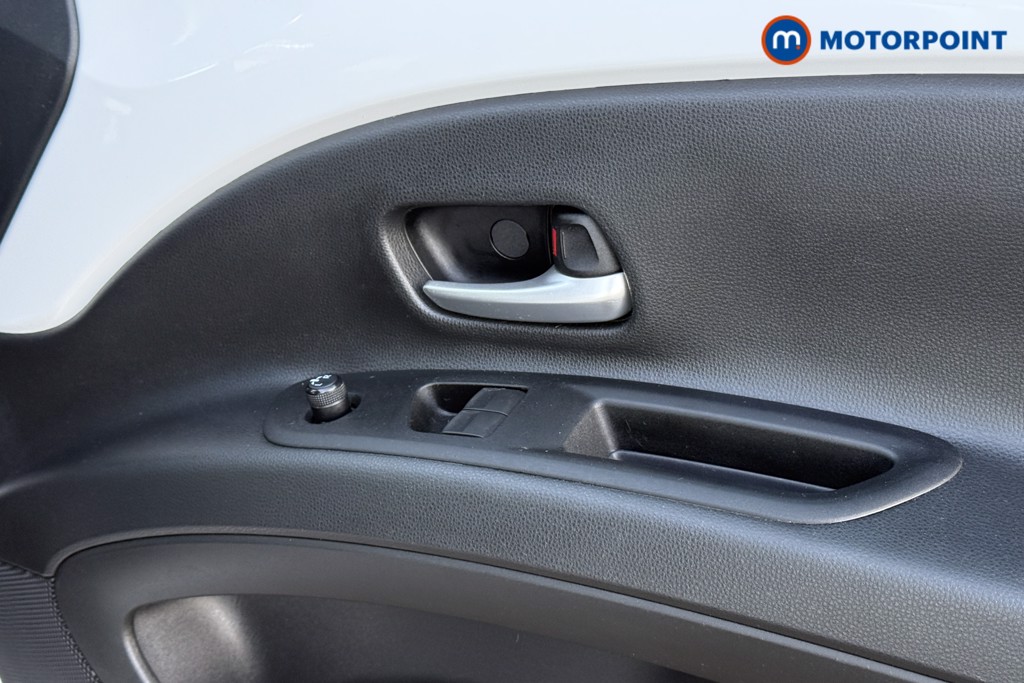 Toyota Aygo X Pure Manual Petrol Hatchback - Stock Number (1593520) - 10th supplementary image