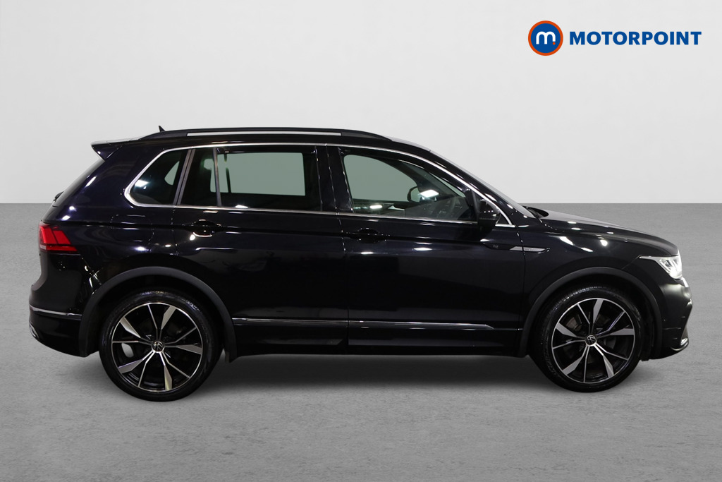 Volkswagen Tiguan R-Line Automatic Diesel SUV - Stock Number (1593537) - Drivers side