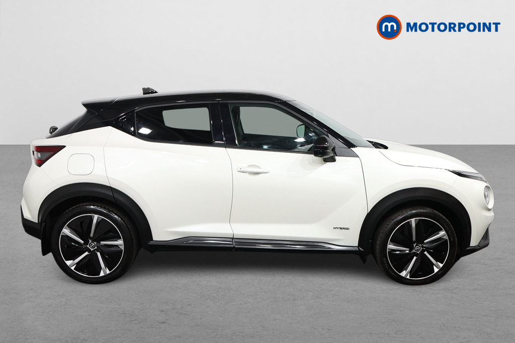 Nissan Juke Tekna-Plus Automatic Petrol-Electric Hybrid SUV - Stock Number (1593754) - Drivers side