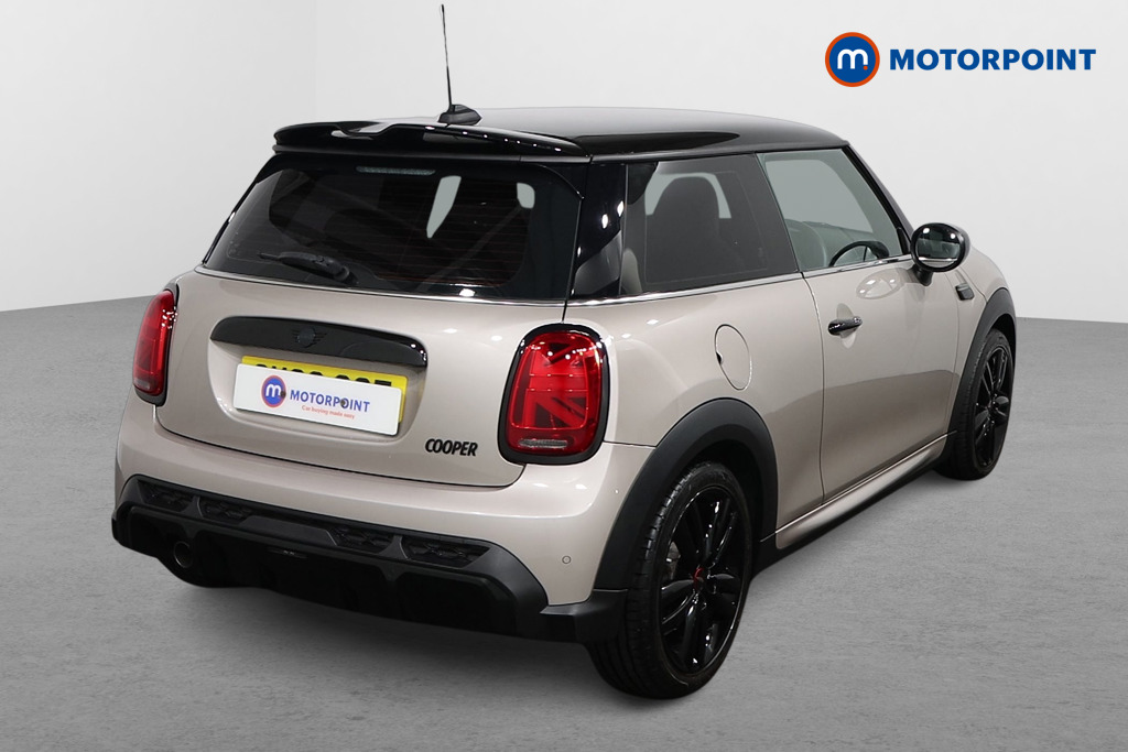 Mini Hatchback Cooper Sport Manual Petrol Hatchback - Stock Number (1593758) - Drivers side rear corner