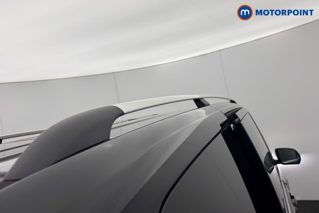 Mercedes-Benz V Class Premium Automatic Diesel People Carrier - Stock Number (1594000) - 21st supplementary image