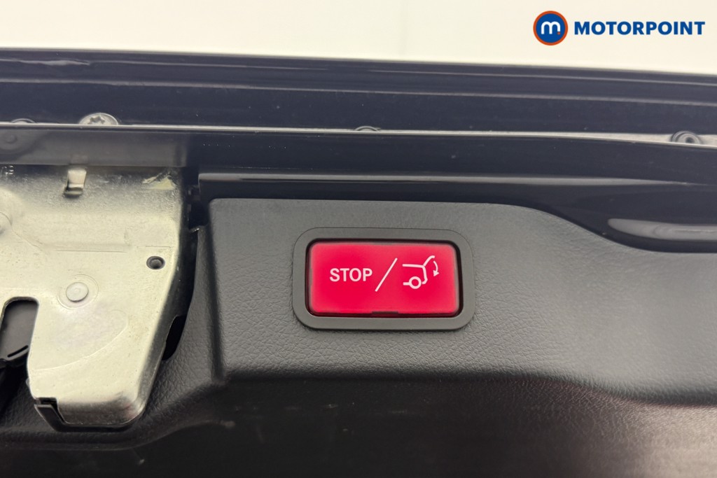 Mercedes-Benz V Class Premium Automatic Diesel People Carrier - Stock Number (1594000) - 23rd supplementary image