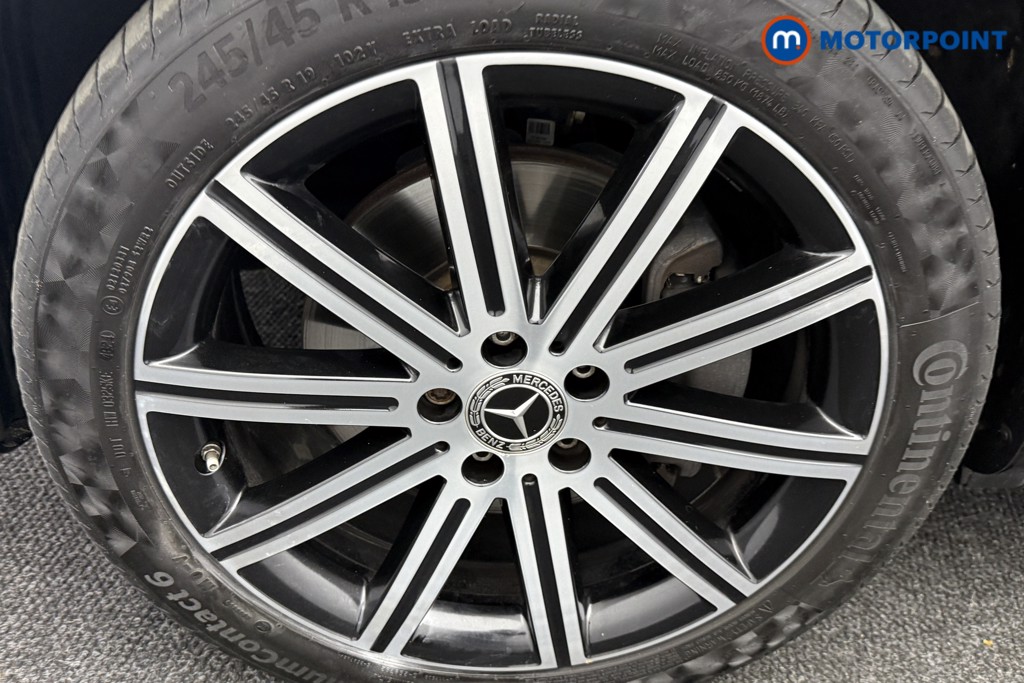 Mercedes-Benz V Class Premium Automatic Diesel People Carrier - Stock Number (1594000) - 32nd supplementary image