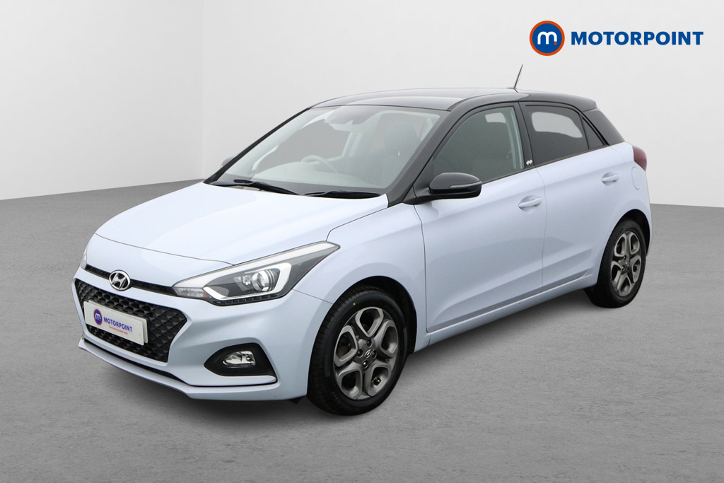 Hyundai I20 Play Manual Petrol Hatchback - Stock Number (1594372) - Passenger side front corner