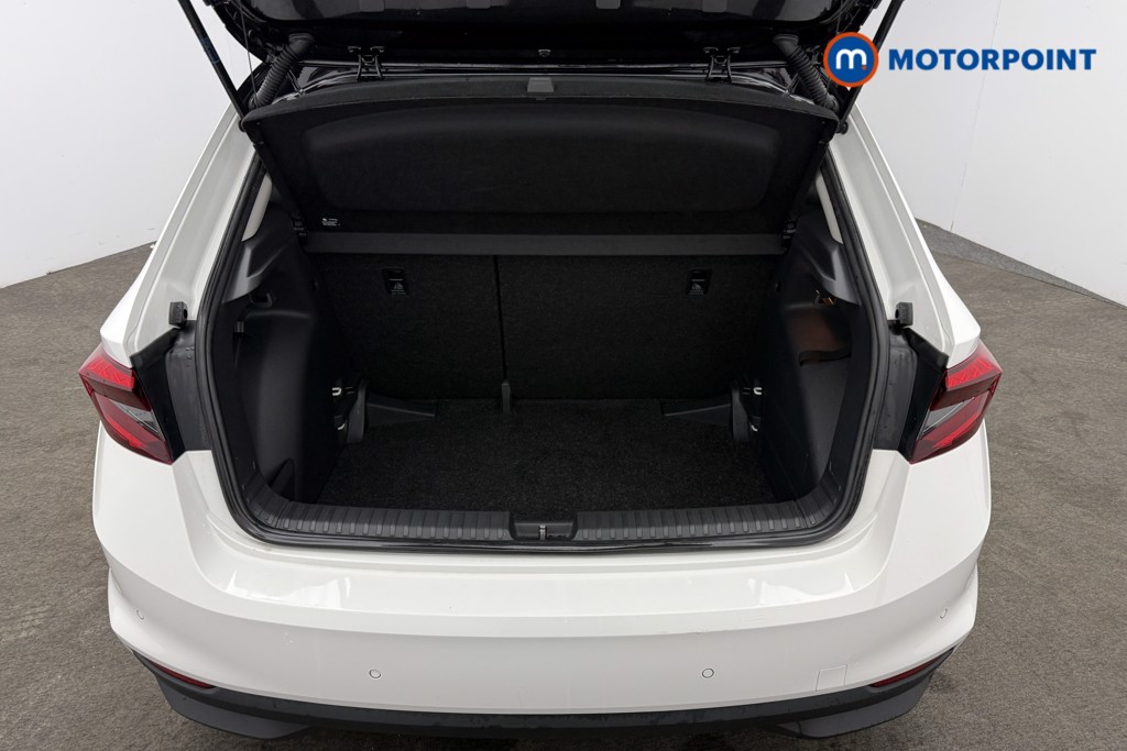 Skoda Fabia Colour Edition Manual Petrol Hatchback - Stock Number (1594499) - 5th supplementary image