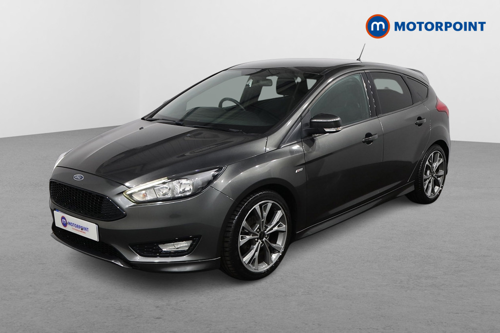 Ford Focus St-Line Automatic Petrol Hatchback - Stock Number (1594619) - Passenger side front corner