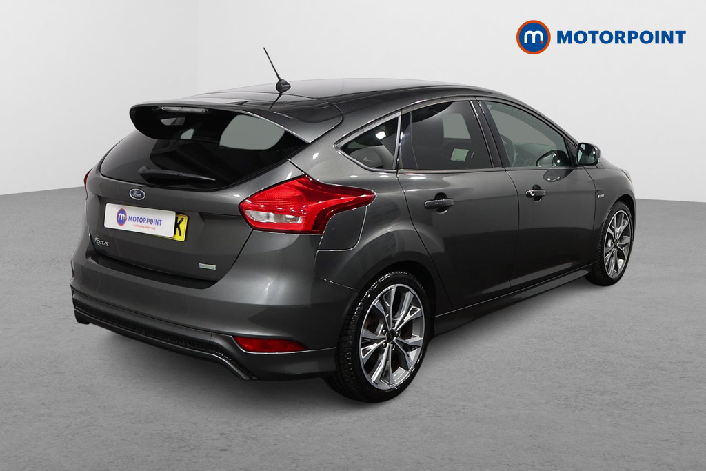 Ford Focus St-Line Automatic Petrol Hatchback - Stock Number (1594619) - Drivers side rear corner