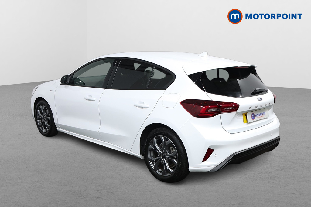Ford Focus St-Line Manual Petrol Hatchback - Stock Number (1594622) - Passenger side rear corner