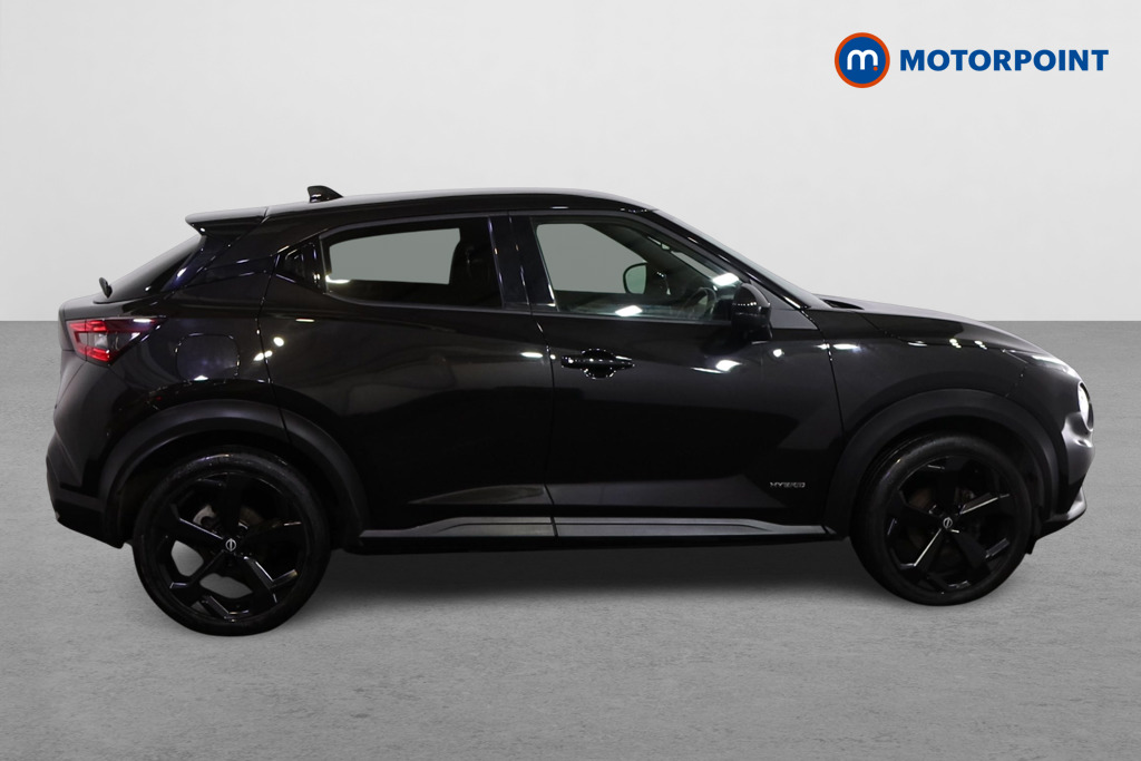 Nissan Juke Tekna Automatic Petrol-Electric Hybrid SUV - Stock Number (1594669) - Drivers side