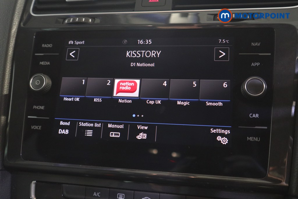 Volkswagen Golf Match Manual Diesel Hatchback - Stock Number (1594709) - 2nd supplementary image