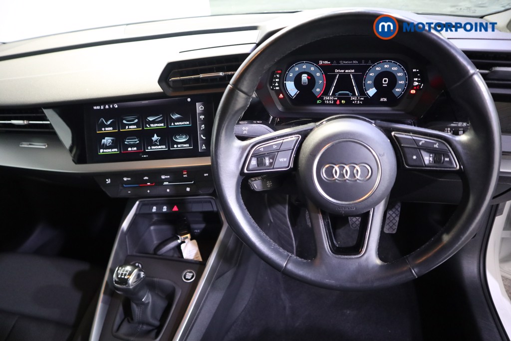 Audi A3 Technik Manual Petrol Hatchback - Stock Number (1594714) - 1st supplementary image