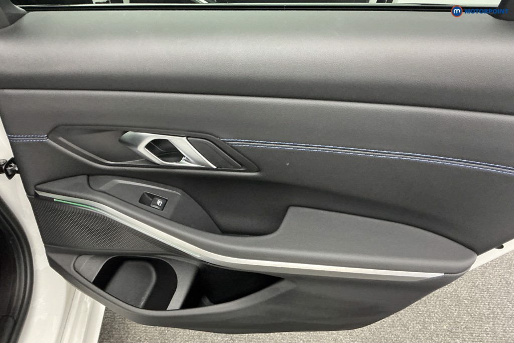 BMW 3 Series M Sport Automatic Petrol Saloon - Stock Number (1594871) - 23rd supplementary image