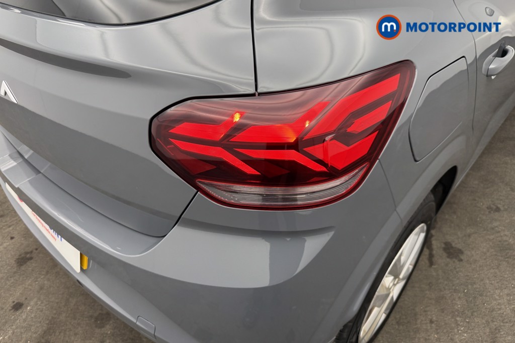 Dacia Sandero Expression Manual Petrol Hatchback - Stock Number (1595097) - 9th supplementary image