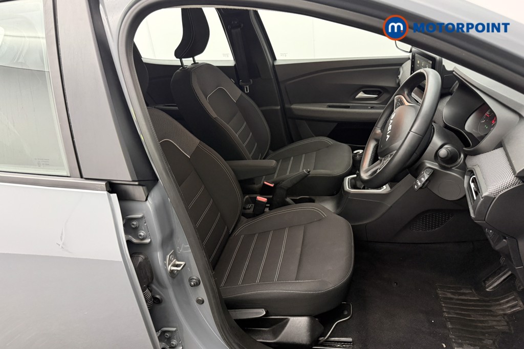 Dacia Sandero Expression Manual Petrol Hatchback - Stock Number (1595097) - 16th supplementary image