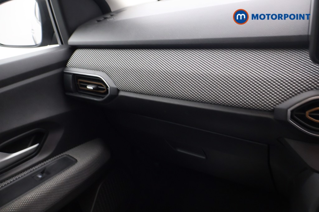 Dacia Sandero Stepway Expression Manual Petrol Hatchback - Stock Number (1595126) - 9th supplementary image