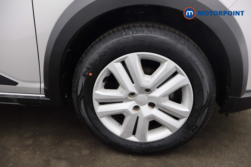 Dacia Sandero Stepway Expression Manual Petrol Hatchback - Stock Number (1595126) - 16th supplementary image