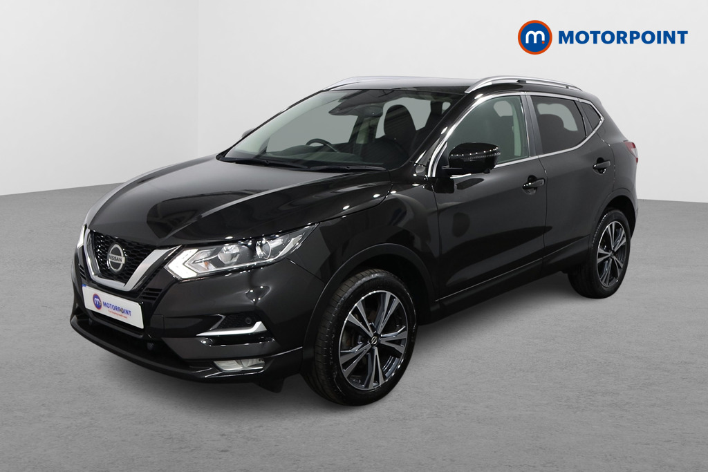 Nissan Qashqai N-Connecta Manual Petrol SUV - Stock Number (1595133) - Passenger side front corner