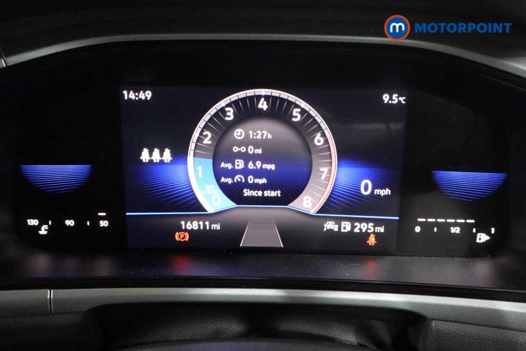 Volkswagen T-Roc Life Manual Petrol SUV - Stock Number (1595158) - 3rd supplementary image