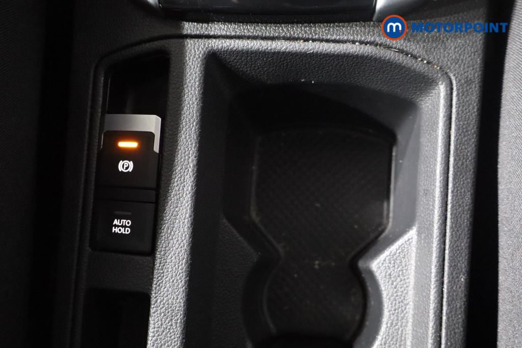 Volkswagen T-Roc Life Manual Petrol SUV - Stock Number (1595158) - 6th supplementary image