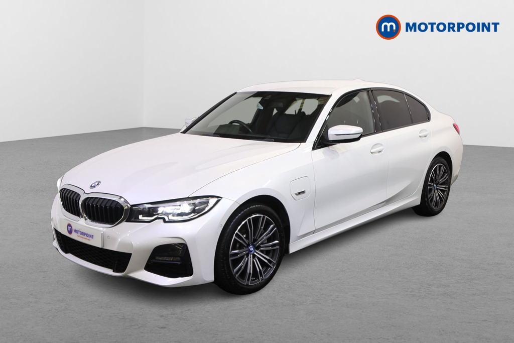 BMW 3 Series M Sport Automatic Petrol Plug-In Hybrid Saloon - Stock Number (1595178) - Passenger side front corner