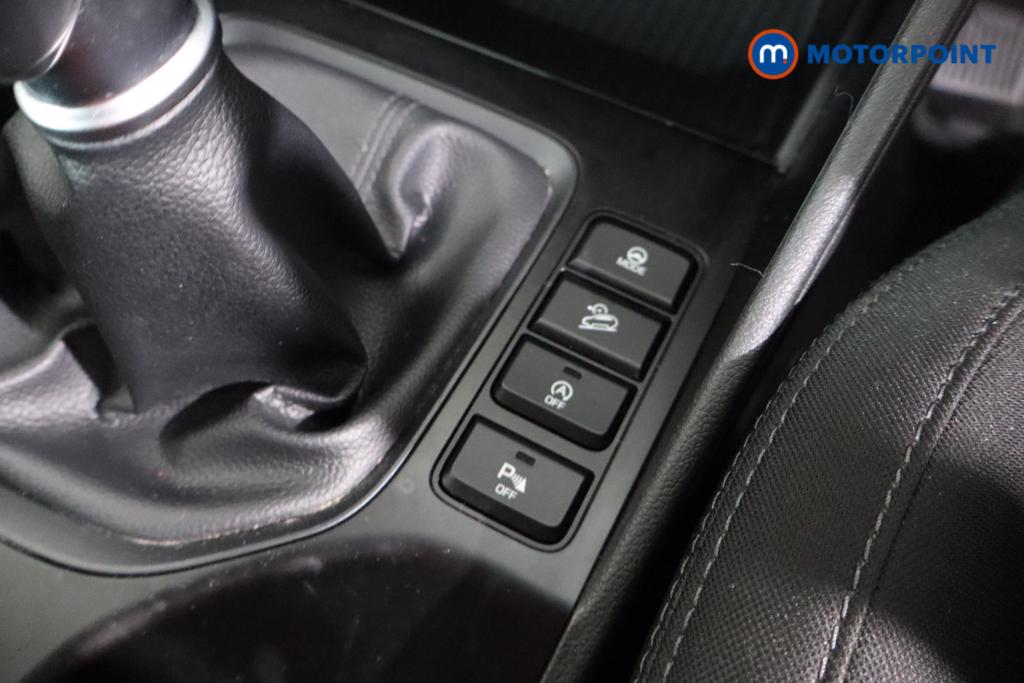 Hyundai Tucson Se Nav Manual Petrol SUV - Stock Number (1595386) - 5th supplementary image