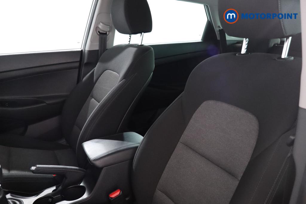 Hyundai Tucson Se Nav Manual Petrol SUV - Stock Number (1595386) - 11th supplementary image