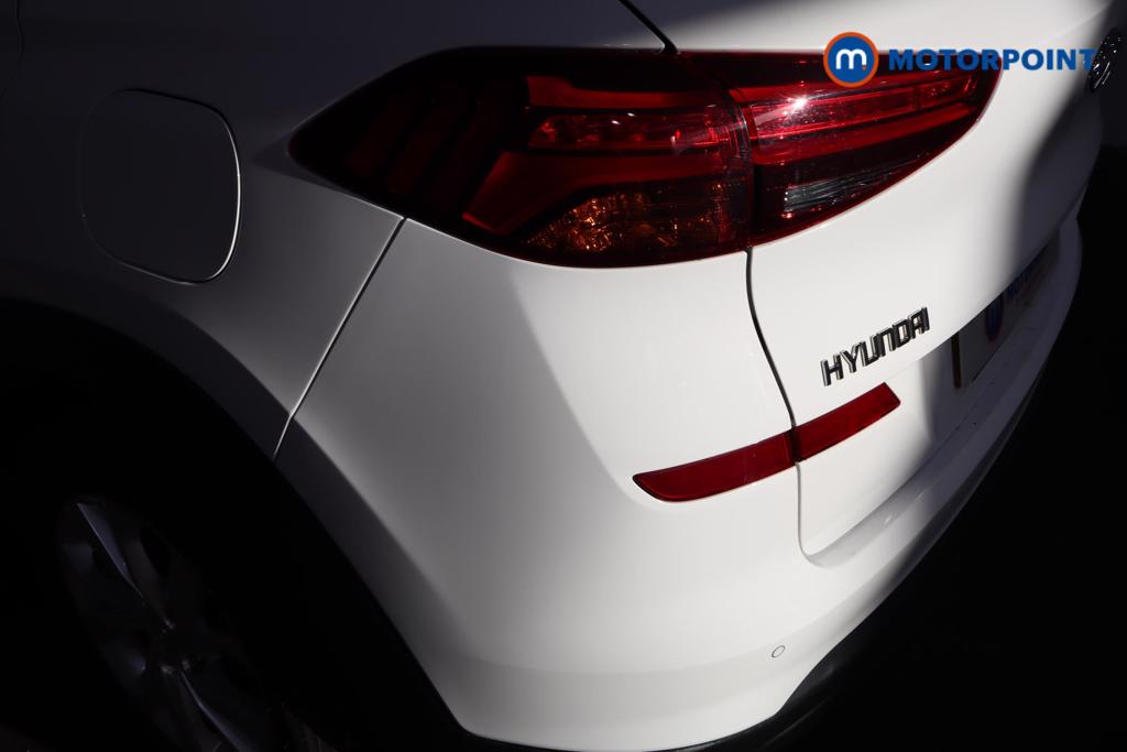 Hyundai Tucson Se Nav Manual Petrol SUV - Stock Number (1595386) - 16th supplementary image