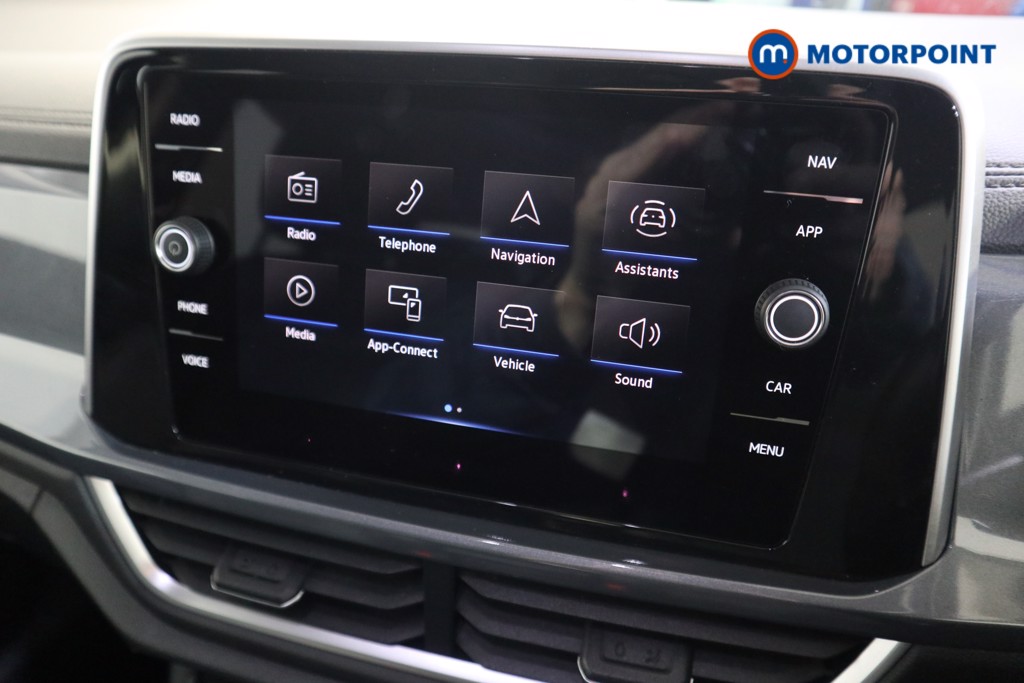 Volkswagen T-Roc Style Automatic Petrol SUV - Stock Number (1595440) - 6th supplementary image