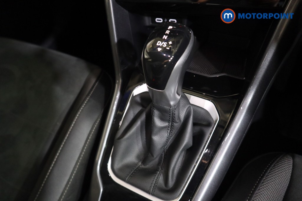 Volkswagen T-Roc Style Automatic Petrol SUV - Stock Number (1595440) - 8th supplementary image