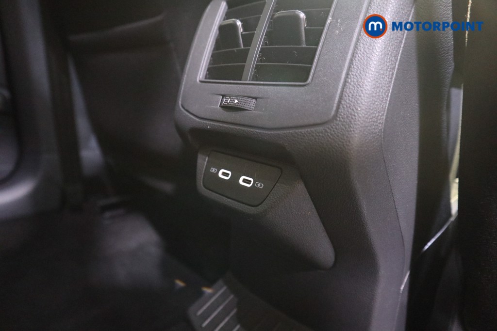 Volkswagen T-Roc Style Automatic Petrol SUV - Stock Number (1595440) - 16th supplementary image