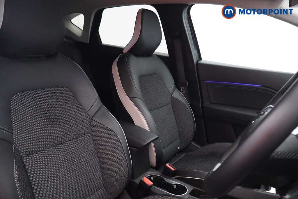 Renault Captur Techno Manual Petrol SUV - Stock Number (1595583) - 11th supplementary image