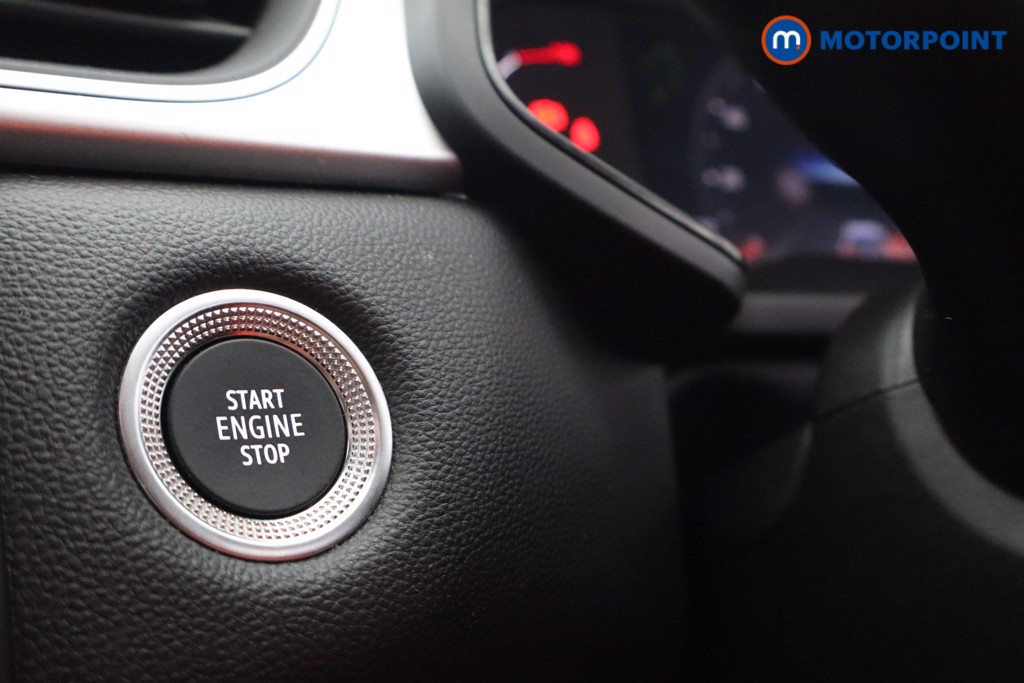 Renault Captur Techno Manual Petrol SUV - Stock Number (1595583) - 27th supplementary image