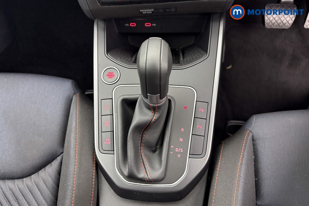 Seat Arona Fr Black Edition Automatic Petrol SUV - Stock Number (1595724) - 14th supplementary image