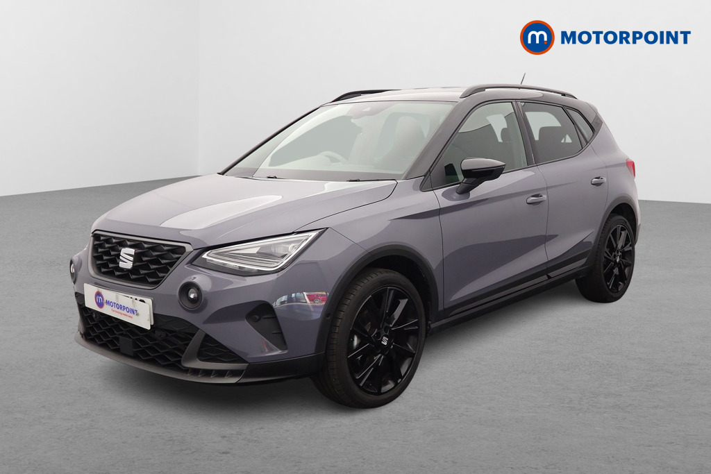 Seat Arona Fr Black Edition Automatic Petrol SUV - Stock Number (1595724) - Passenger side front corner