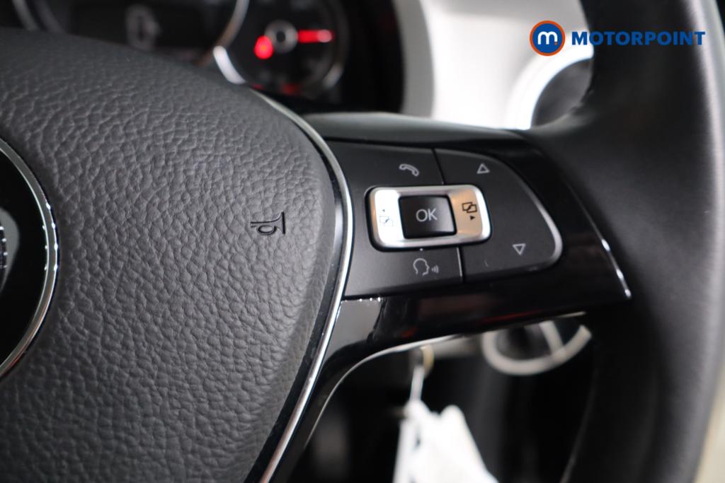 Volkswagen UP High Up Automatic Petrol Hatchback - Stock Number (1595798) - 5th supplementary image