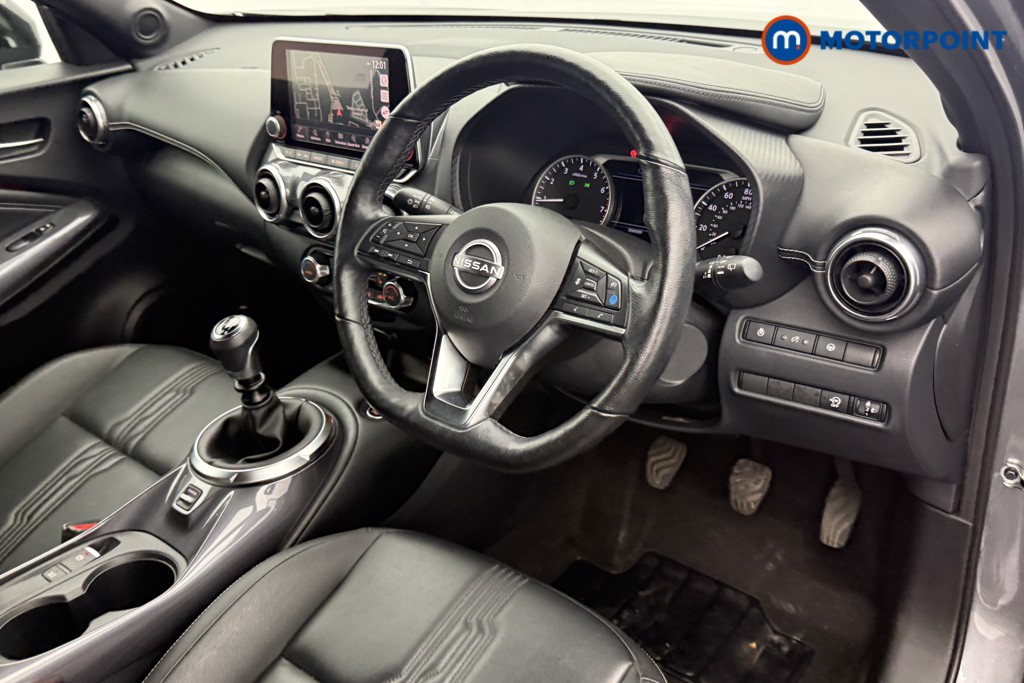 Nissan Juke Tekna Manual Petrol SUV - Stock Number (1595837) - 4th supplementary image