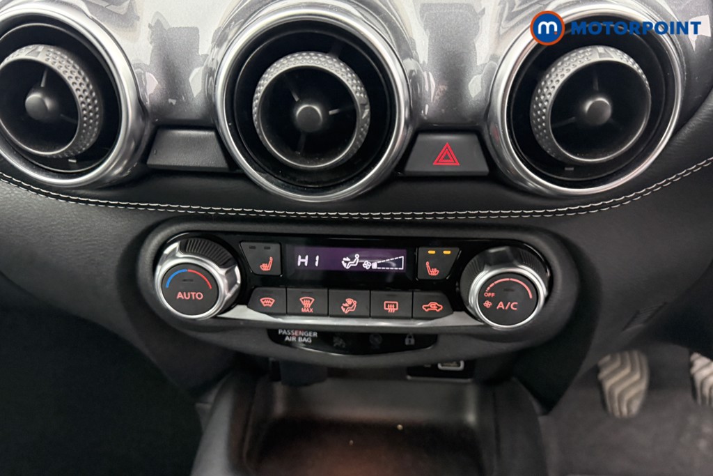 Nissan Juke Tekna Manual Petrol SUV - Stock Number (1595837) - 11th supplementary image